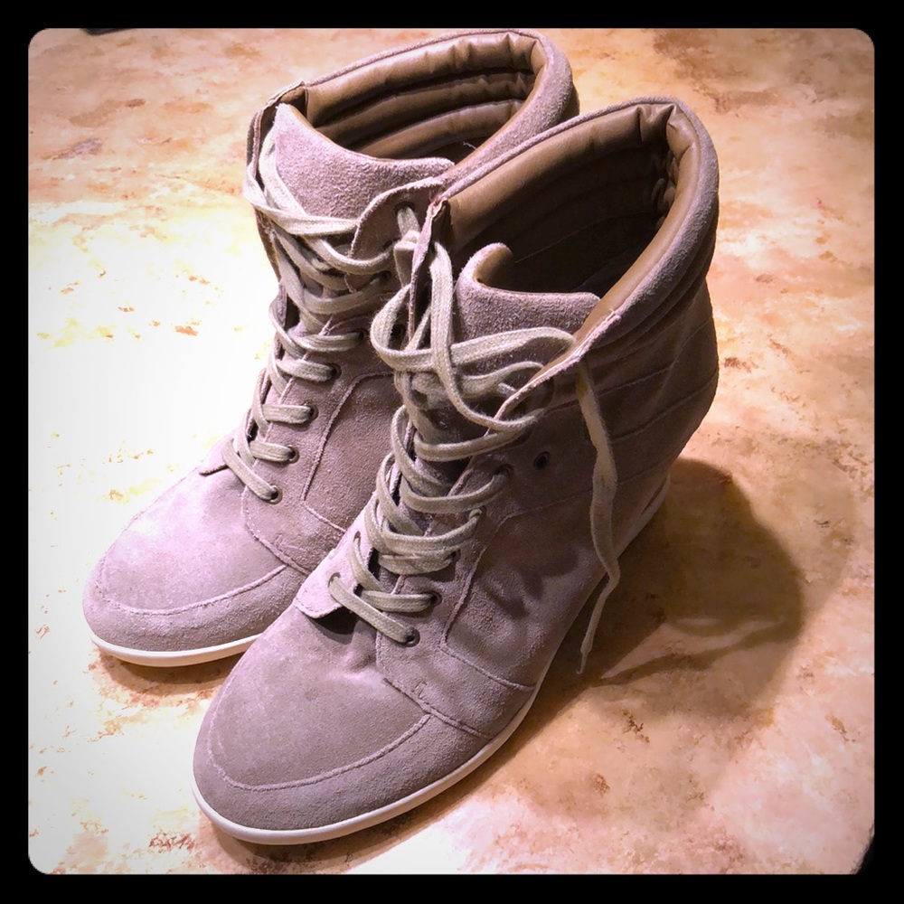 Steven Matten Booties size:10